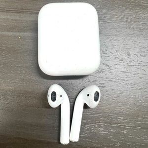 Apple AirPods